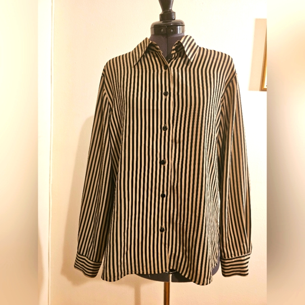 Preppy button up blouse